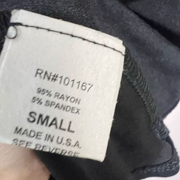 Pebble and Stone Fringe off the shoulder top - Picture 5 of 6